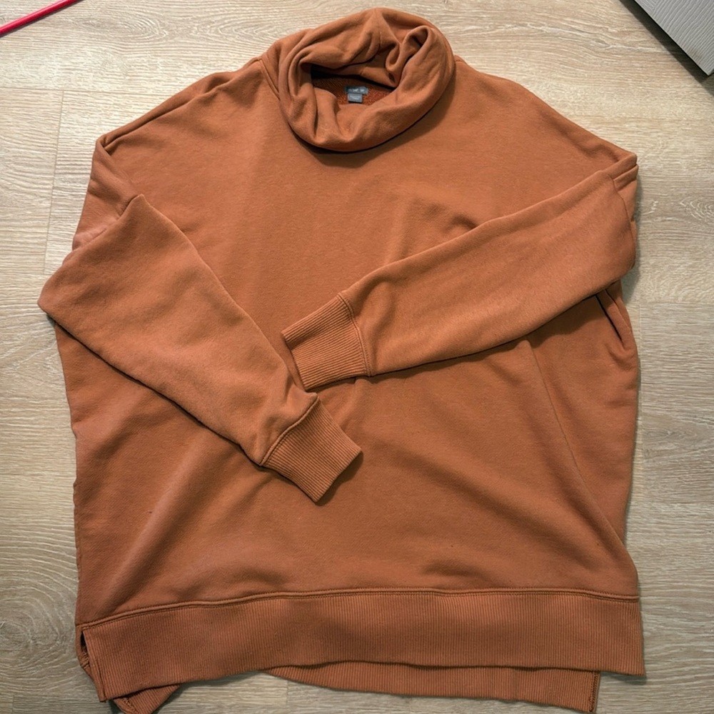 Aerie cowl neck sweatshirt